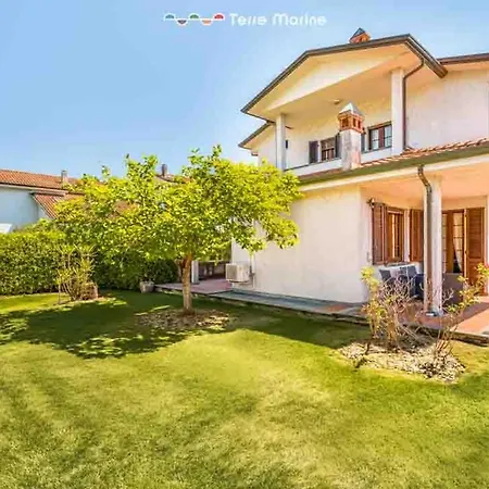 Διαμέρισμα Admiral Garden, Terre Marine Sarzana